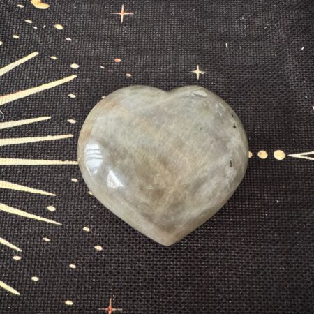 corazón de garnierita grande tallado en forma de corazón ecomagic