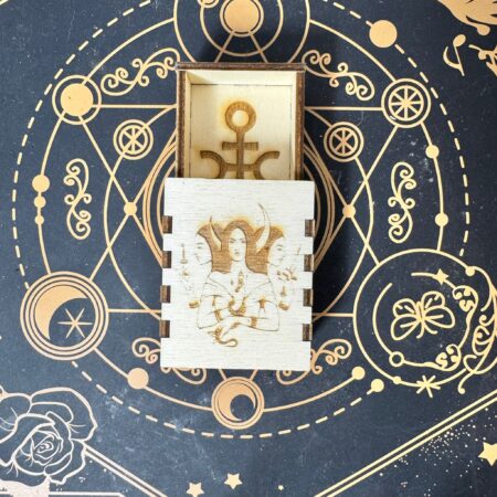 caja de cerillas de la diosa hécate artesanal hecha a mano ecomagic