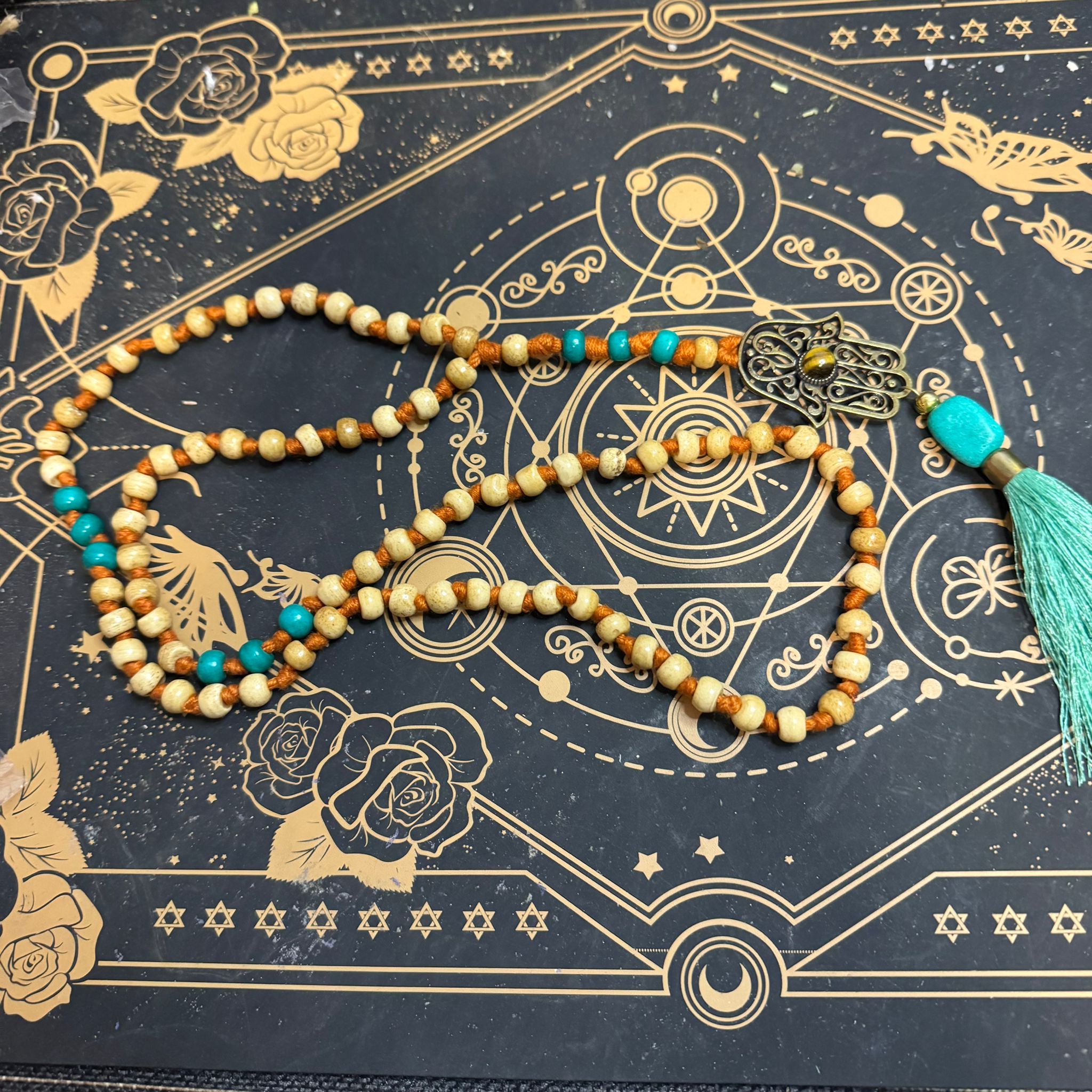 Mala Tibetano con Mano de Fátima y Ojo de Tigre - Imagen 2