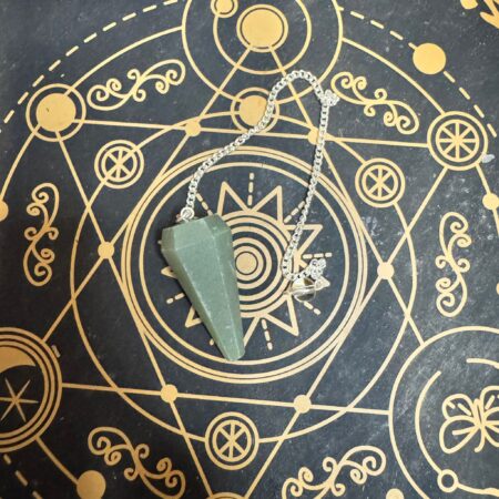 Péndulo facetado de jade verde