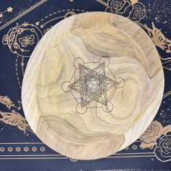 Cubo de Metatrón - Plato ritual de madera