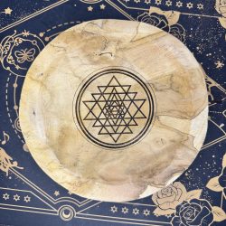 Sri Yantra - Plato ritual de madera