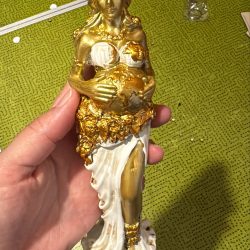 Figura de Gaia Madre Tierra – Diosa de la Naturaleza y la Fertilidad